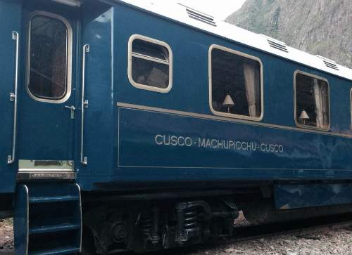 Enigmática Machu Picchu - Cordilheira dos Andes, Peru - trem